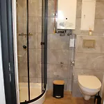 Armii Krajowej Dla 4 Apartmán *